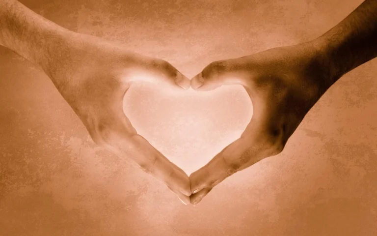 heart-hands-shape-love